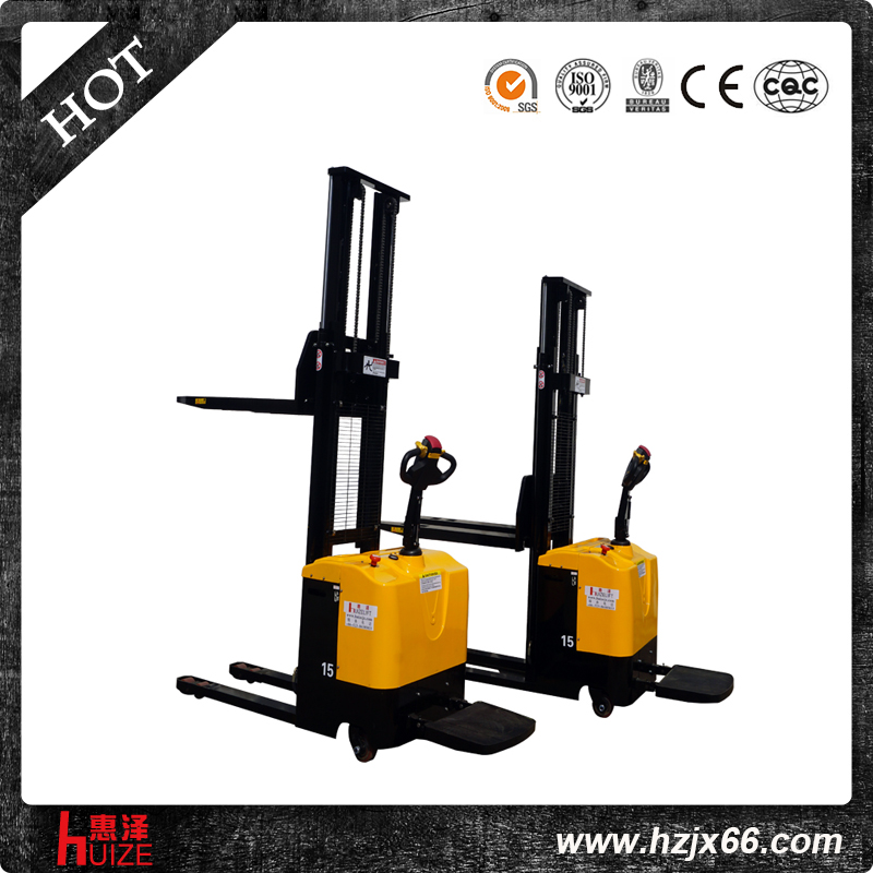 全電動堆高車1 全電動堆高車1