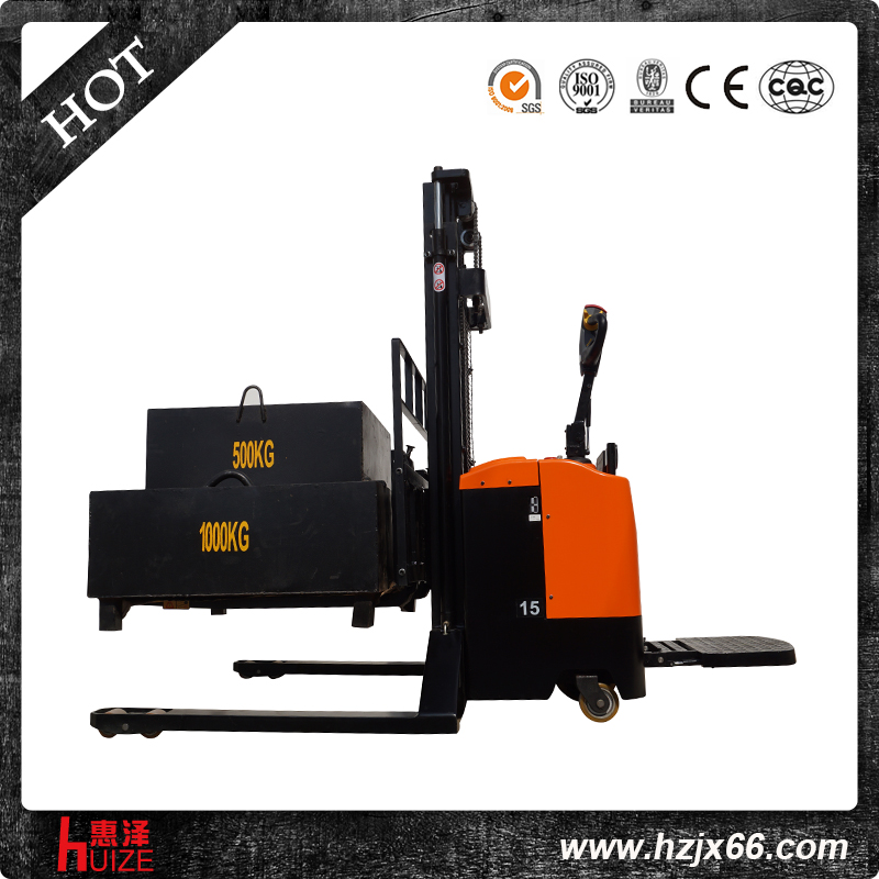 新款全電動堆高車寬腿 (1) 新款全電動堆高車寬腿 (1)