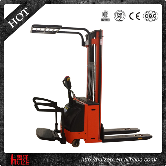 全電動(dòng)帶護(hù)頂架堆高車 (2) 全電動(dòng)帶護(hù)頂架堆高車 (2)