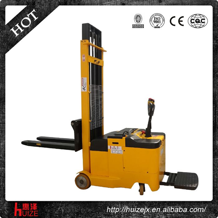 500KG平衡重全電動堆高車 (3) 500KG平衡重全電動堆高車 (3)