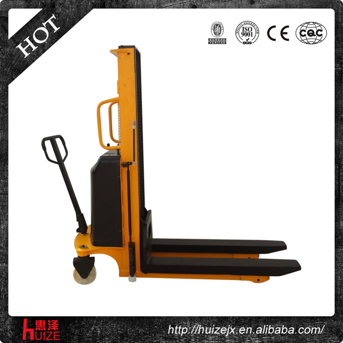 半電動堆高車(貨叉側移式) 半電動堆高車(貨叉側移式)