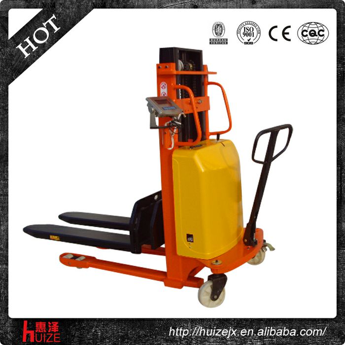 半電動稱重堆高車 (1) 半電動稱重堆高車 (1)