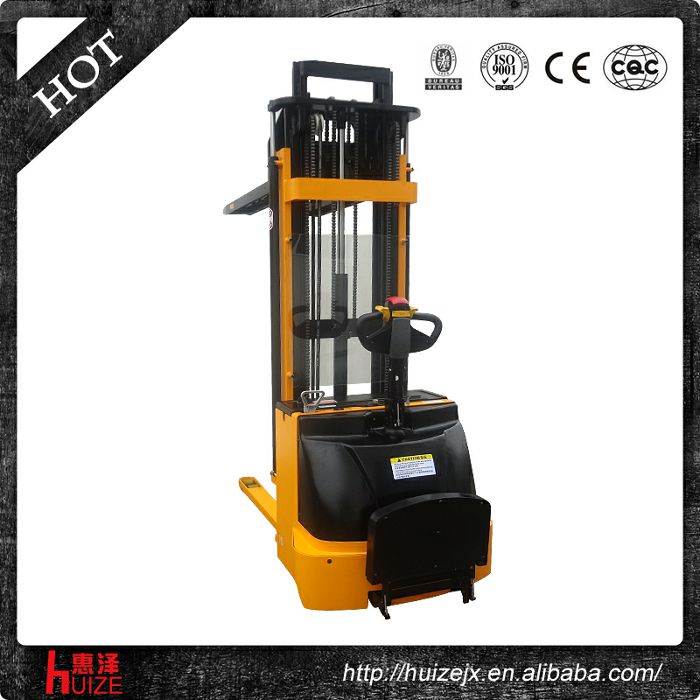 全電動堆高車 (6) 全電動堆高車 (6)